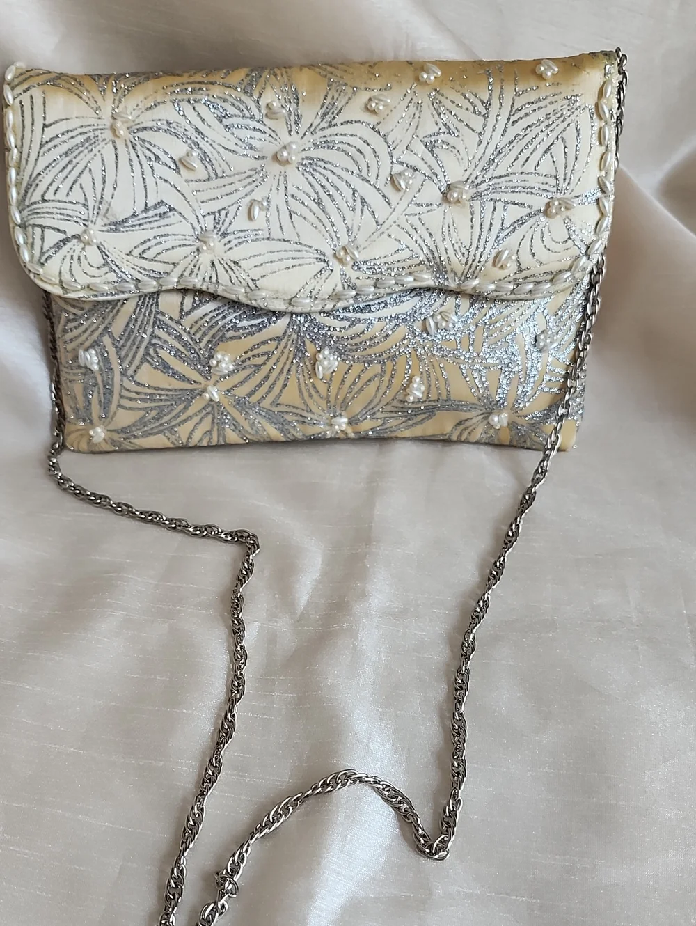 Vintage Ex Cond Cream Satin w/ Pearls & Silver Embellished Shoulder/Clutch, $40